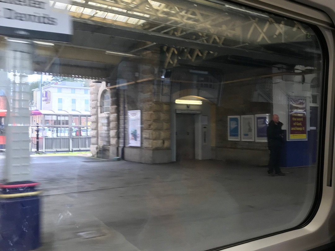 Exeter St David’s Railway Station-埃克塞特必去景点