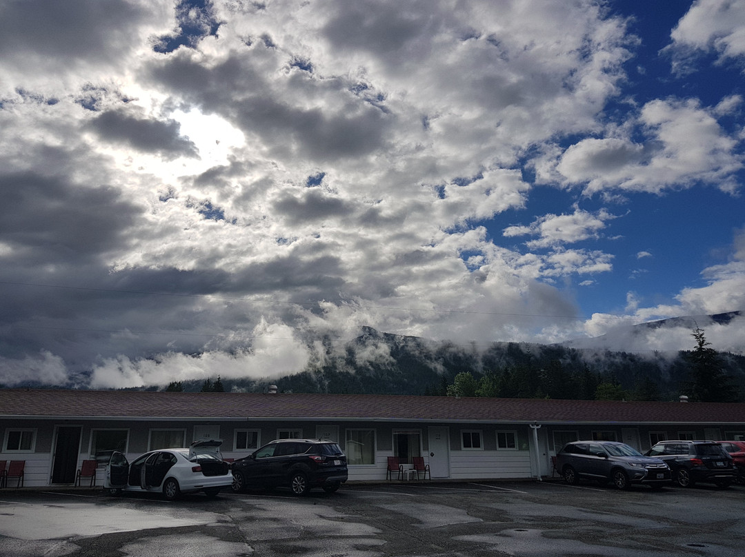 Paradise Motel主图