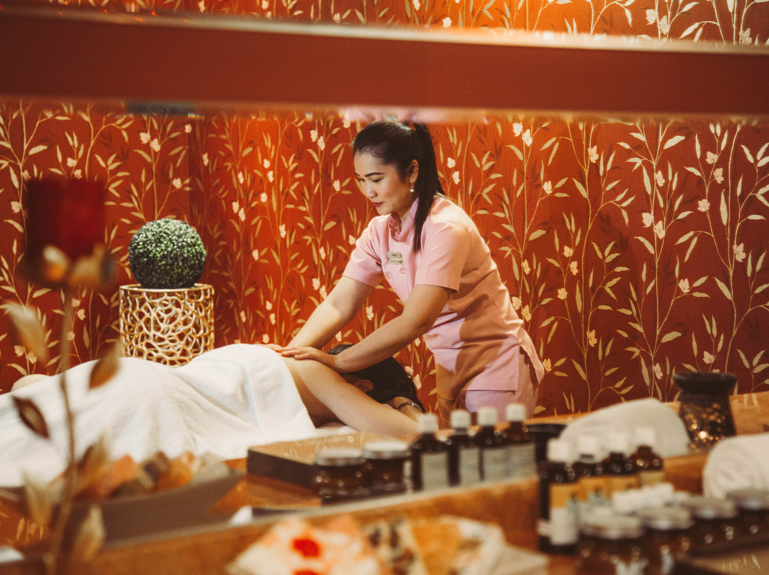 Radiance Beauty Center-艾因市必去景点