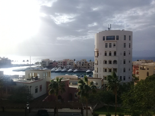 海洋广场塔拉湾酒店主图