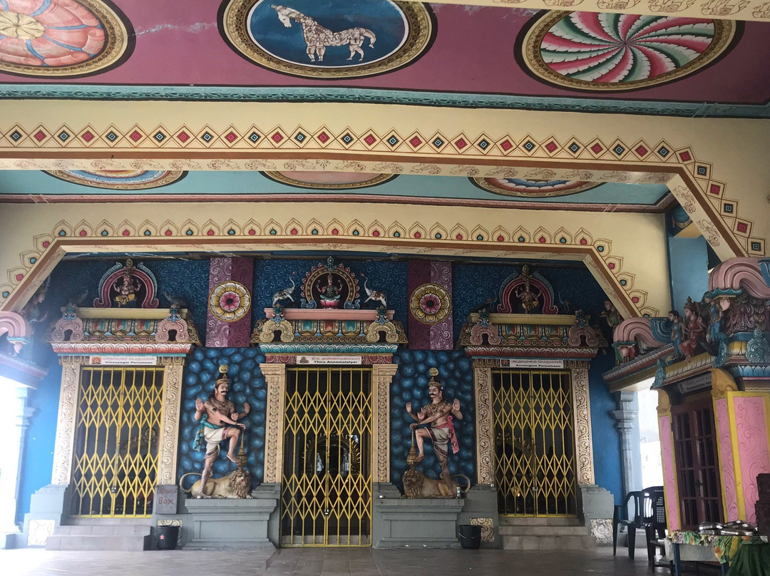 Tamil Surya Oudaya Sangam Temple景点图片