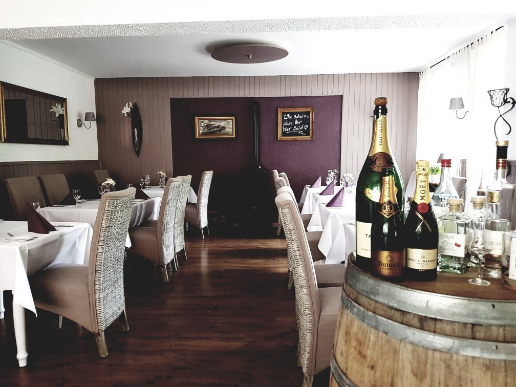 Stemmen餐馆和美食-Westerescher Hof