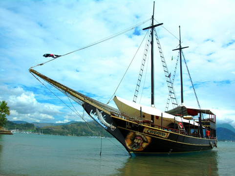 Escuna Cavendish-帕拉地必去景点