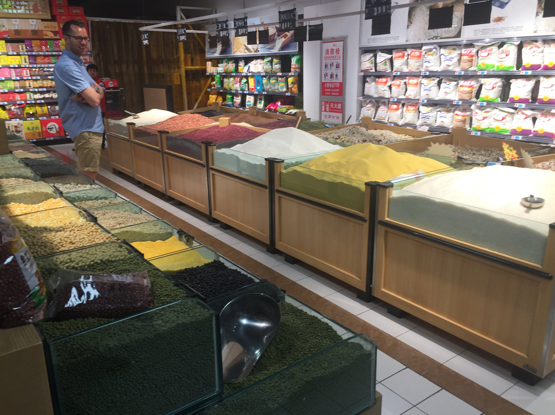 万达广场(经四路)-济南市必去景点