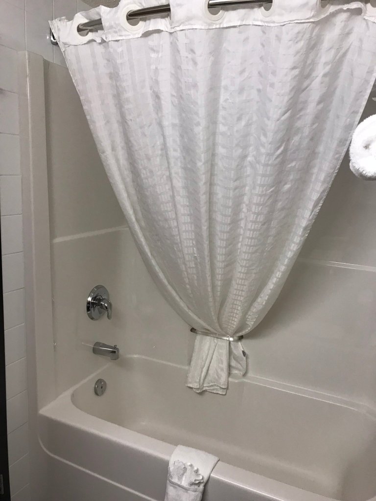 Super 8 by Wyndham Grande Prairie-浴室