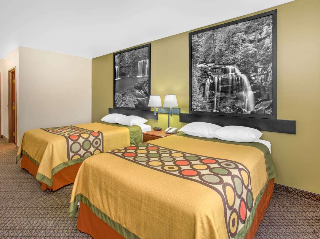 Super 8 by Wyndham Galva主图