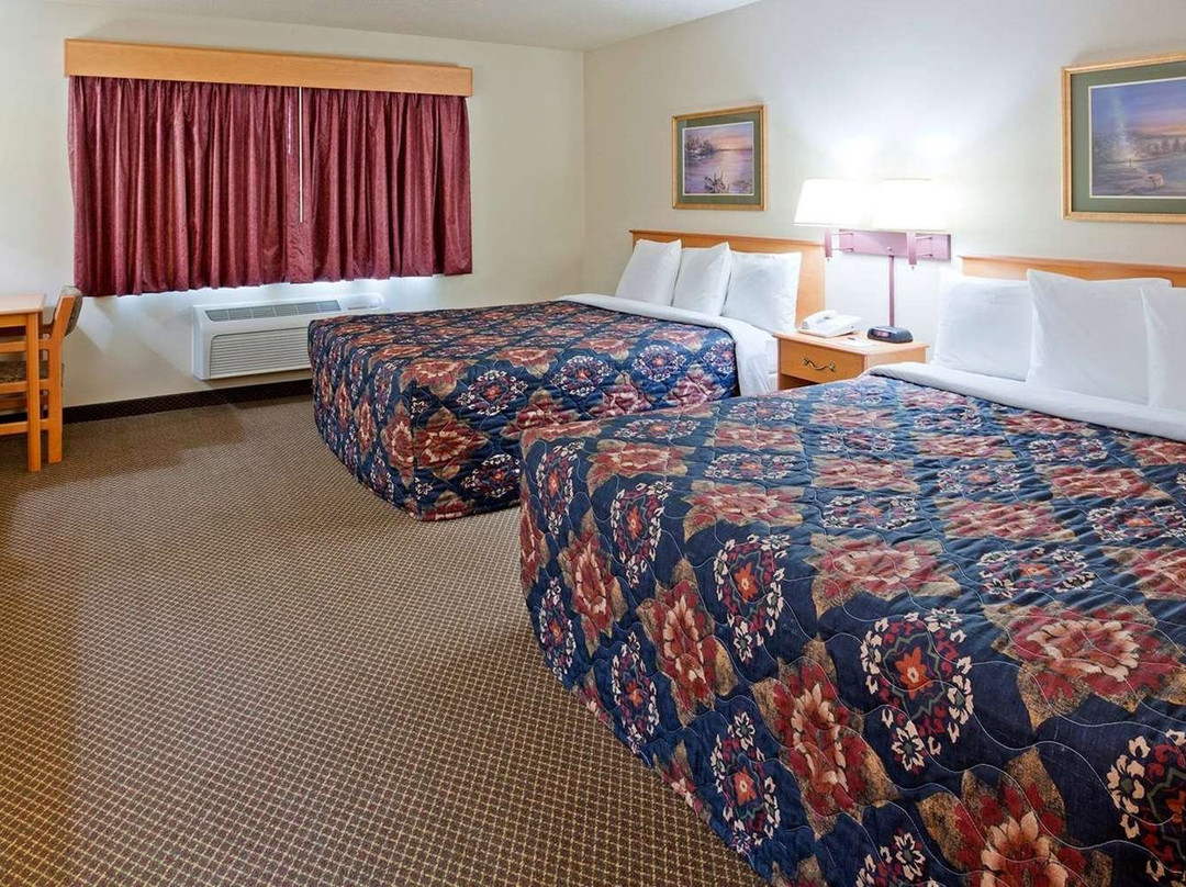 AmericInn by Wyndham Fulton Clinton主图