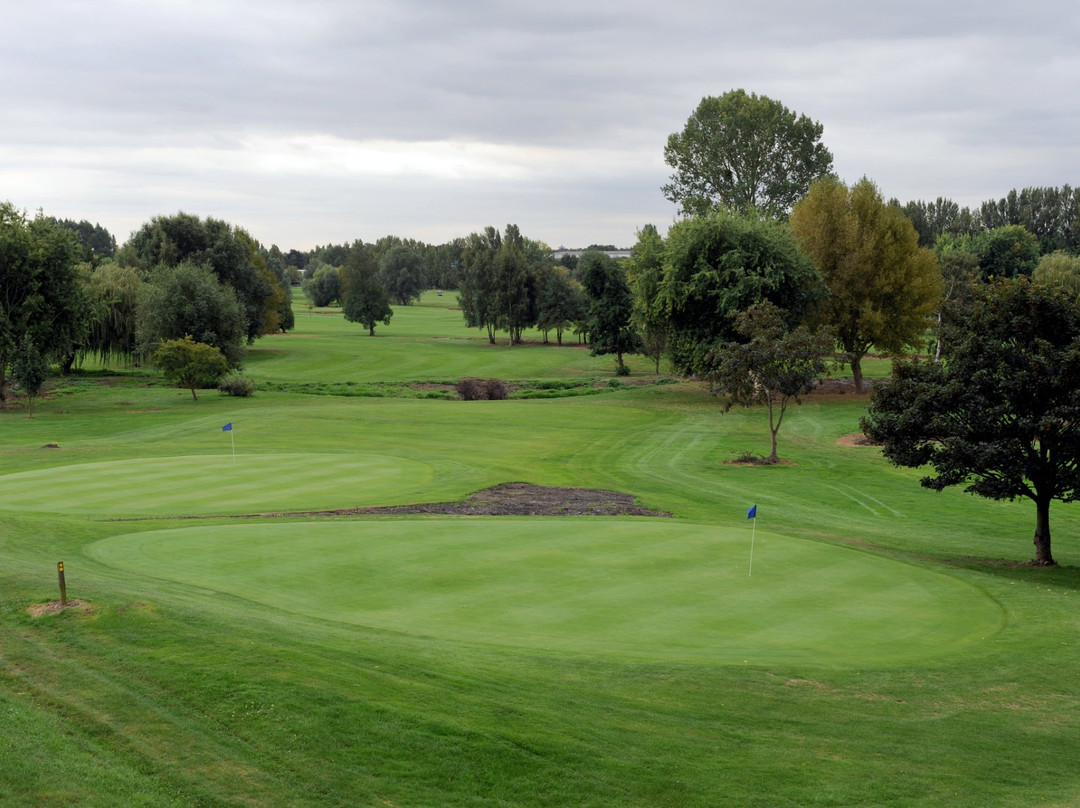 Suffolk Golf & Country Club景点图片