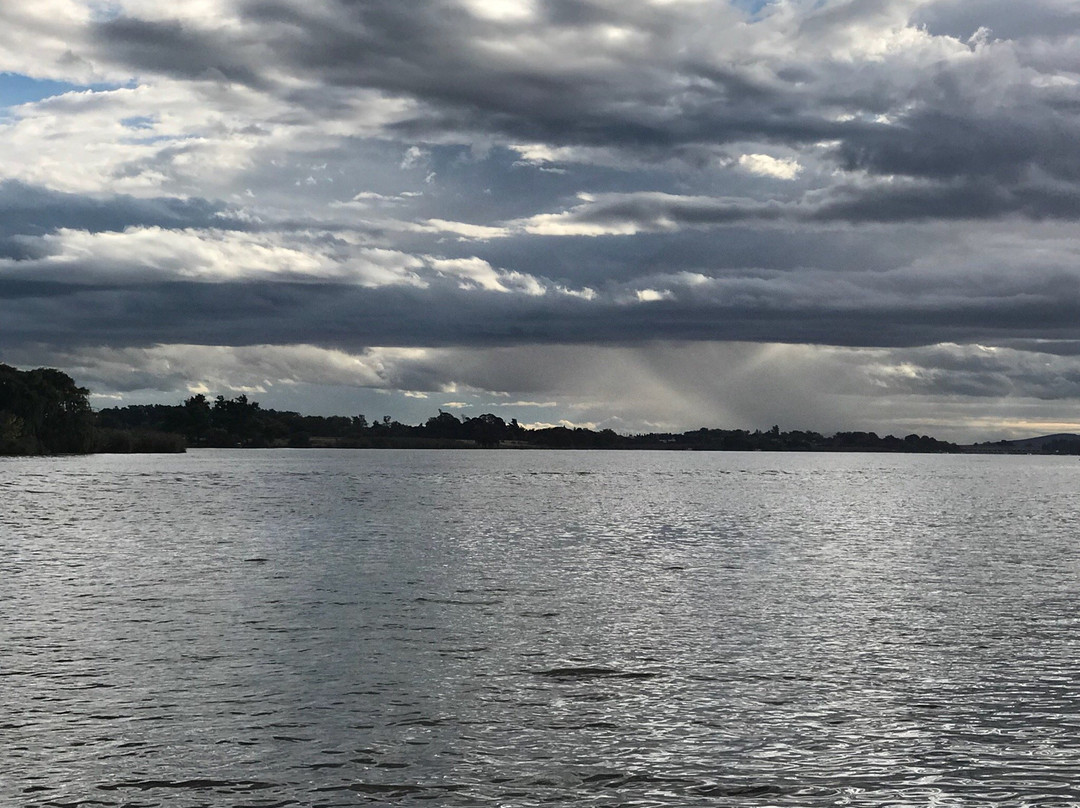 Waterfront Country Lodge & Spa主图