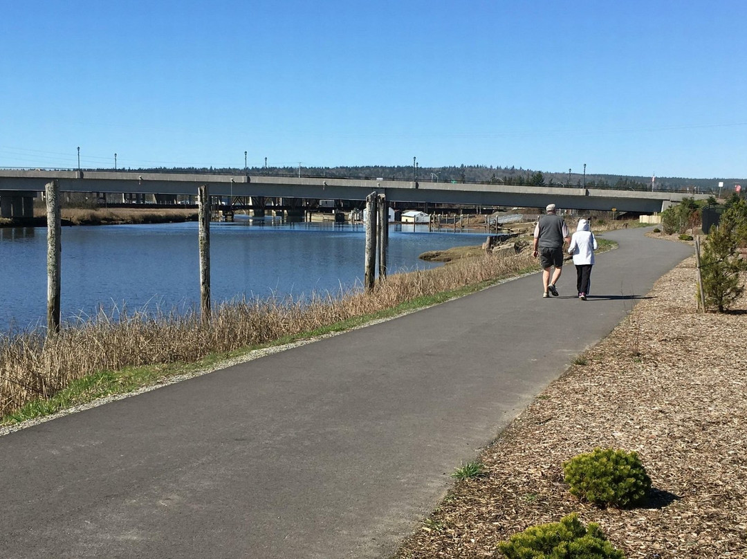 Ebey Waterfront Park景点图片