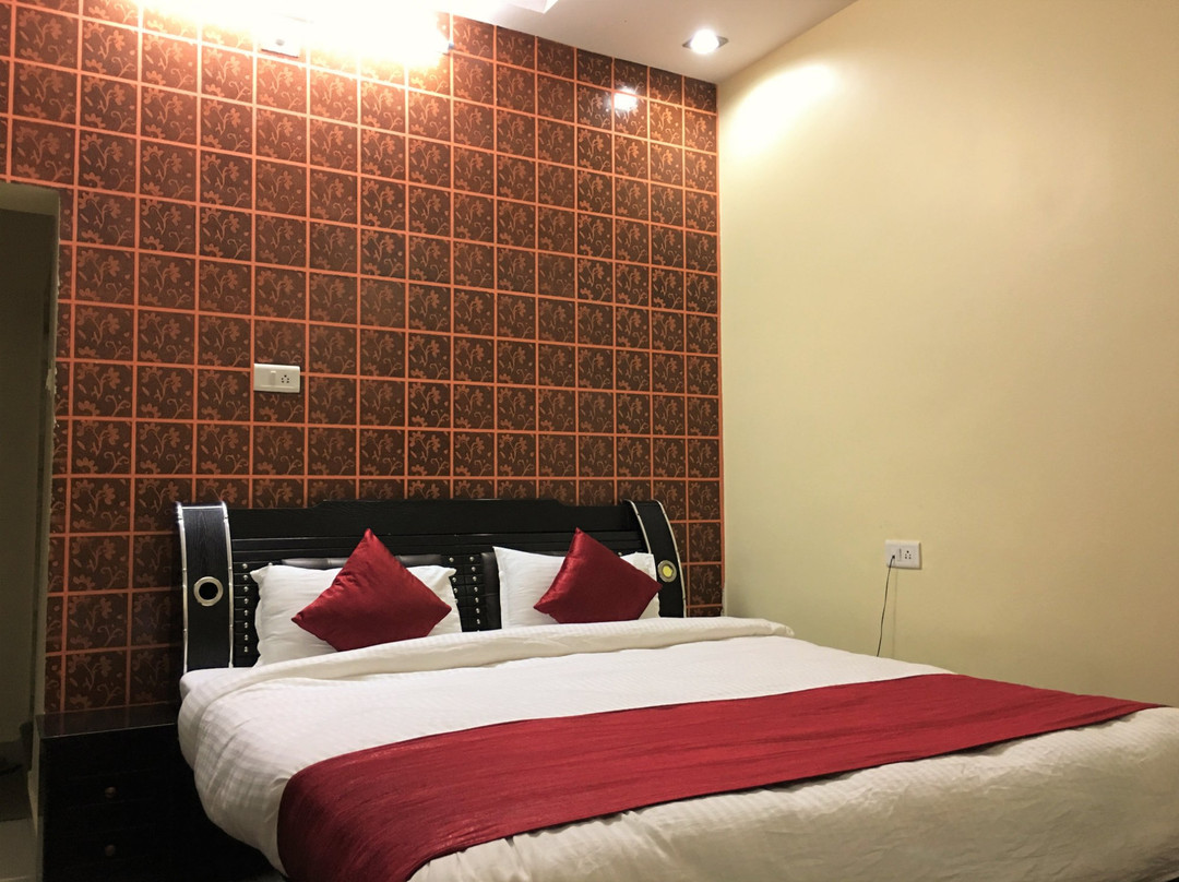 Hotel Royal Palace主图