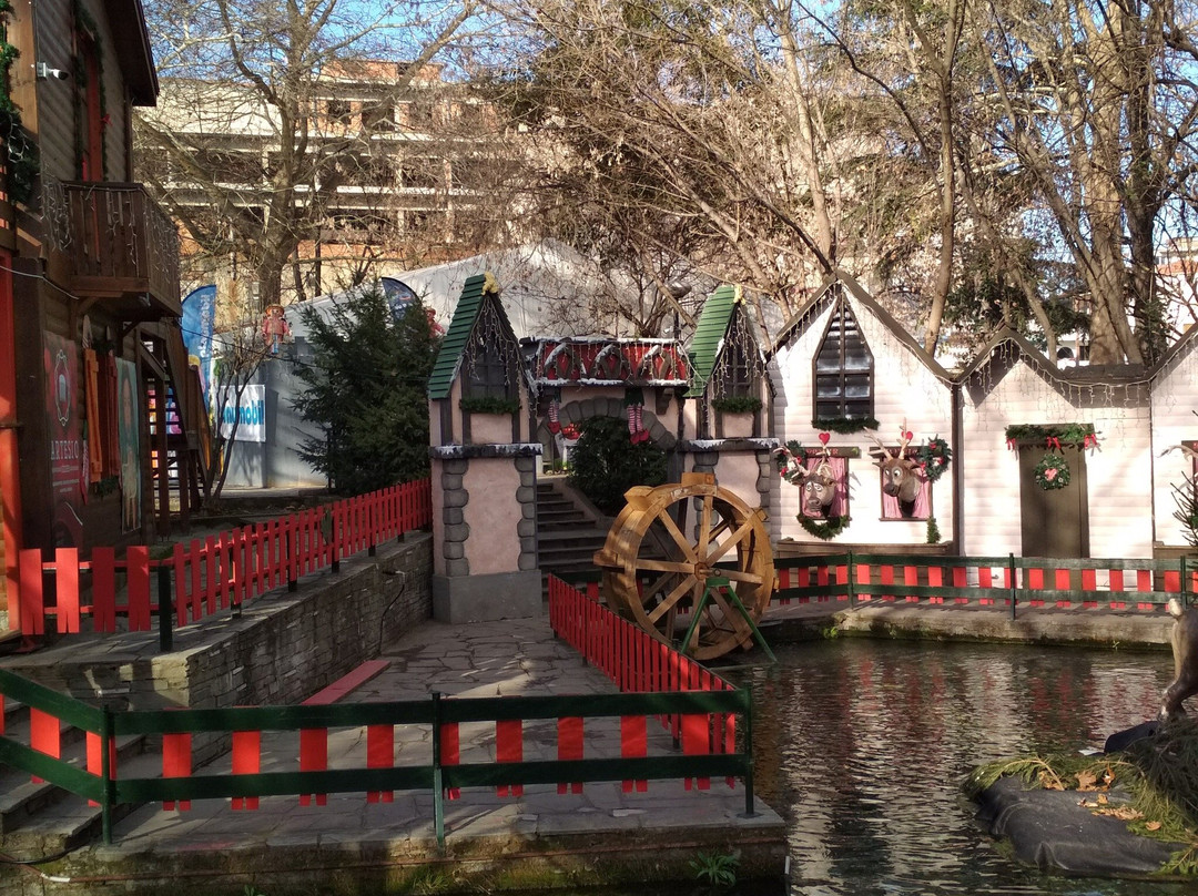 Municipal Garden of Drama景点图片