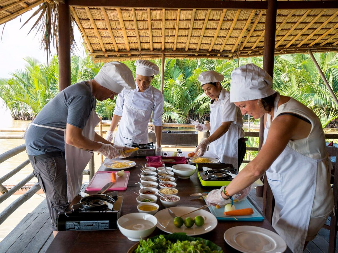 Noi Rang Cooking Class-会安必去景点