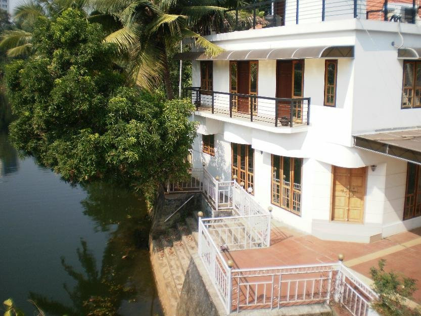 Kumarakom Guest House主图