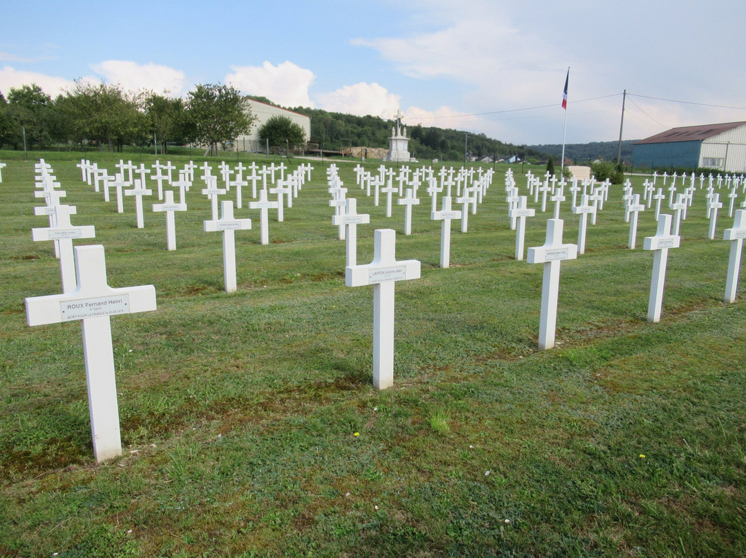 Cimetière Militaire景点图片