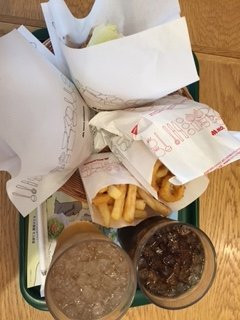 モスバーガー蒲田東店