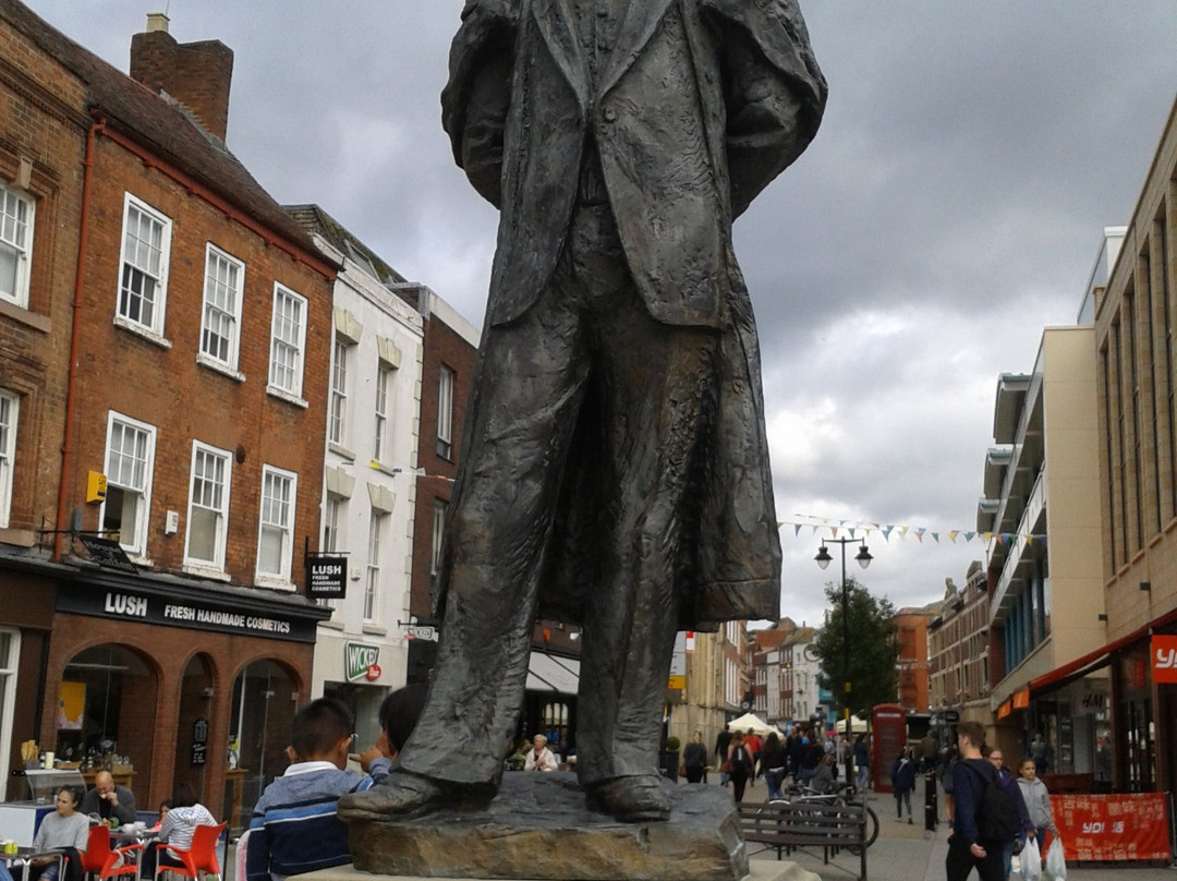 Edward Elgar Statue景点图片