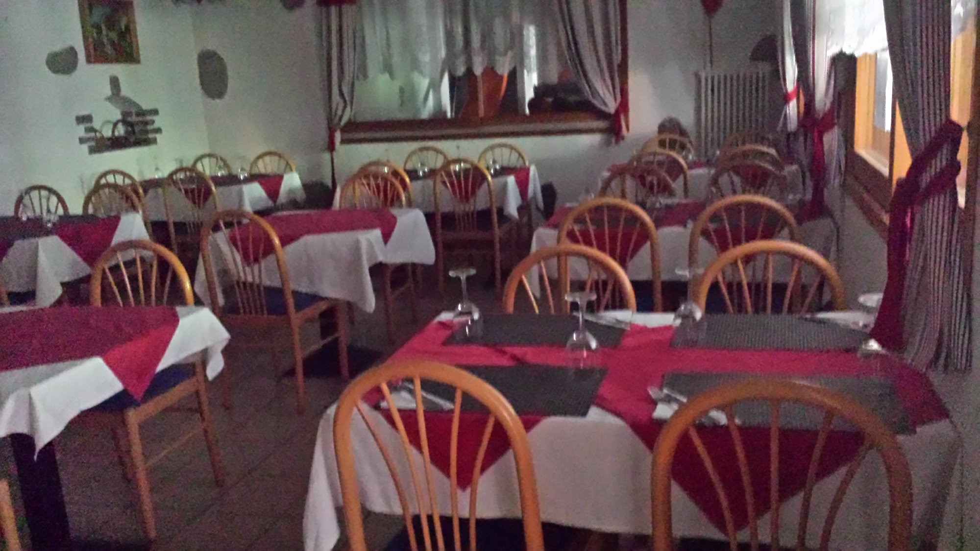 Rubino Osteria Pizzeria-官方