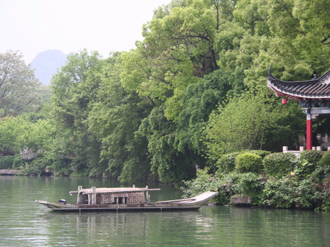 榕杉湖景区-桂林市必去景点
