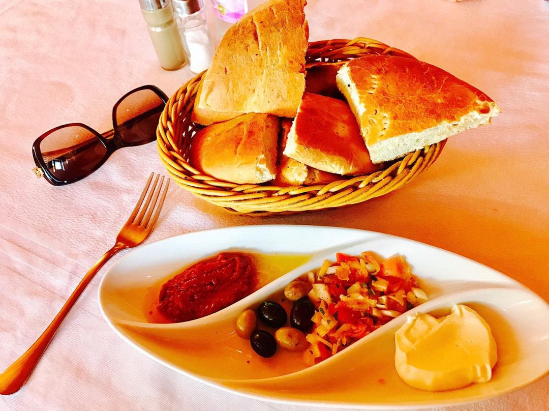 Siliana餐馆和美食-Restaurant Touristique El Brija