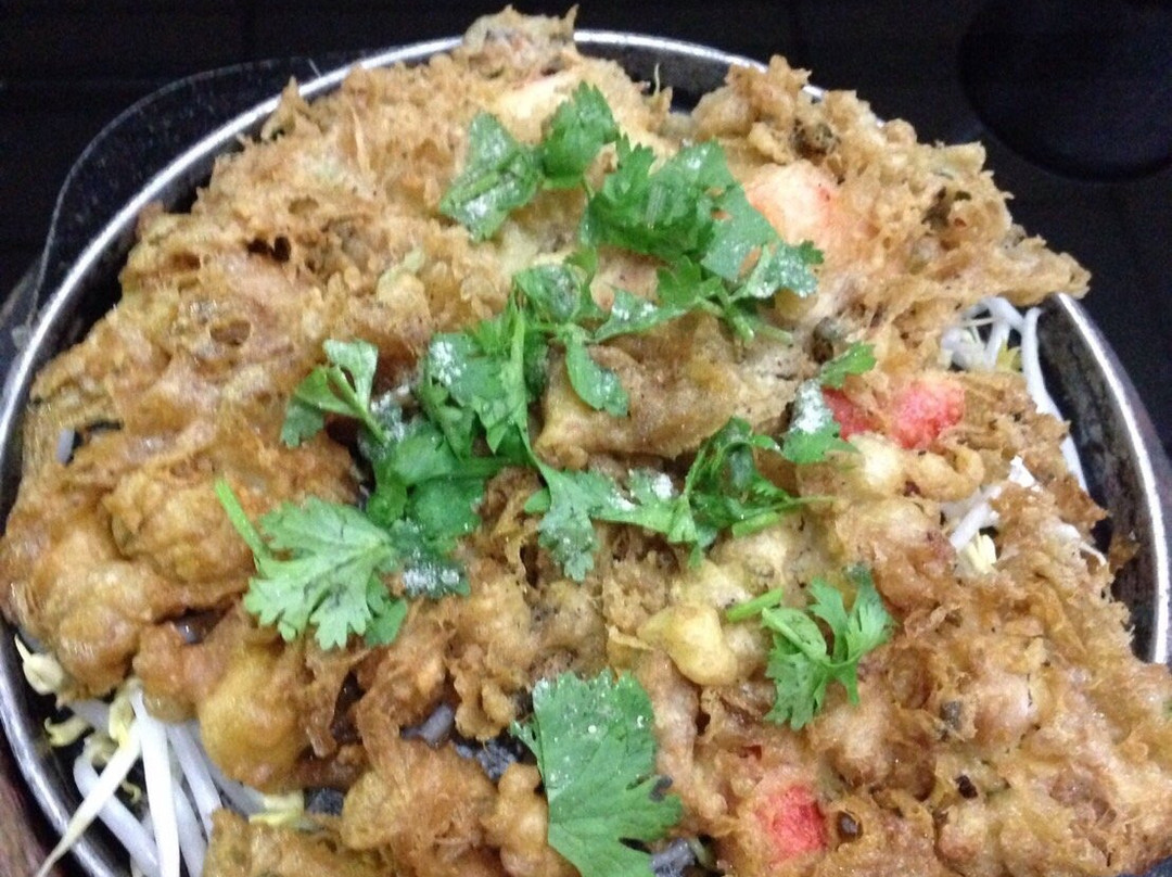 Ban Tha Kradat餐馆和美食-Khun Hao Hoi Thot