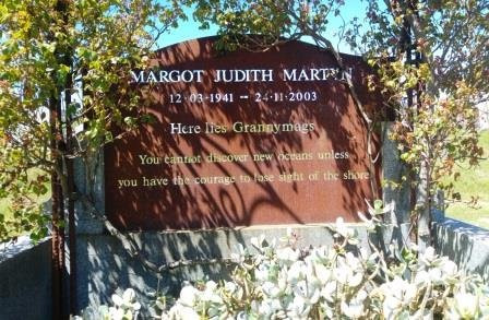 Woodend Cemetery-Woodend必去景点