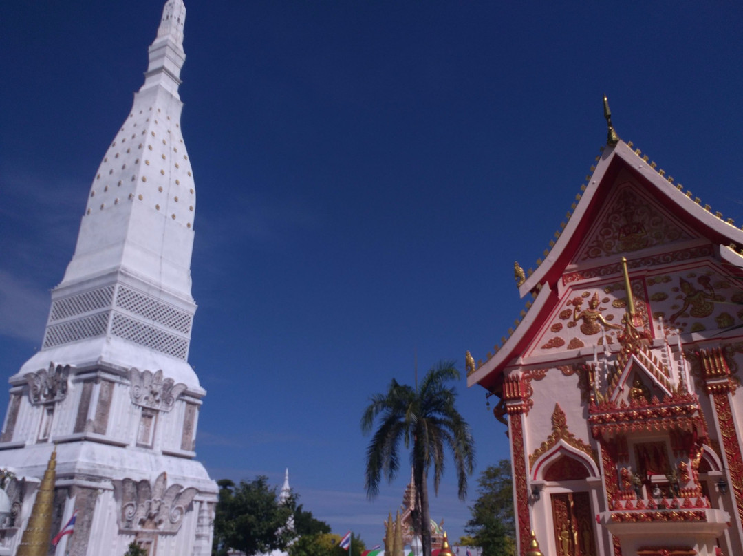 Phra That Tha Uthen景点图片