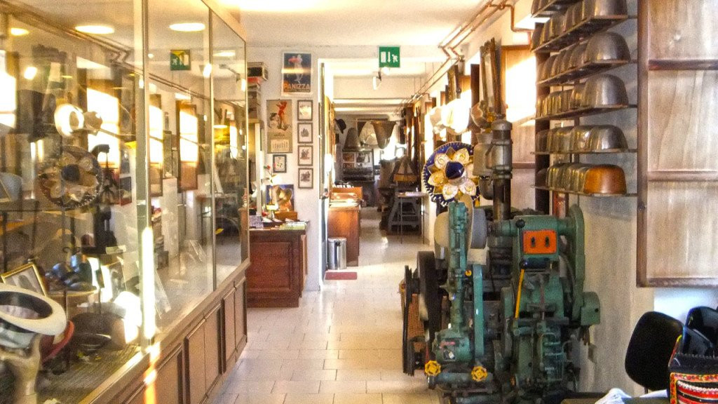 Museo dell'Arte del Cappello景点图片