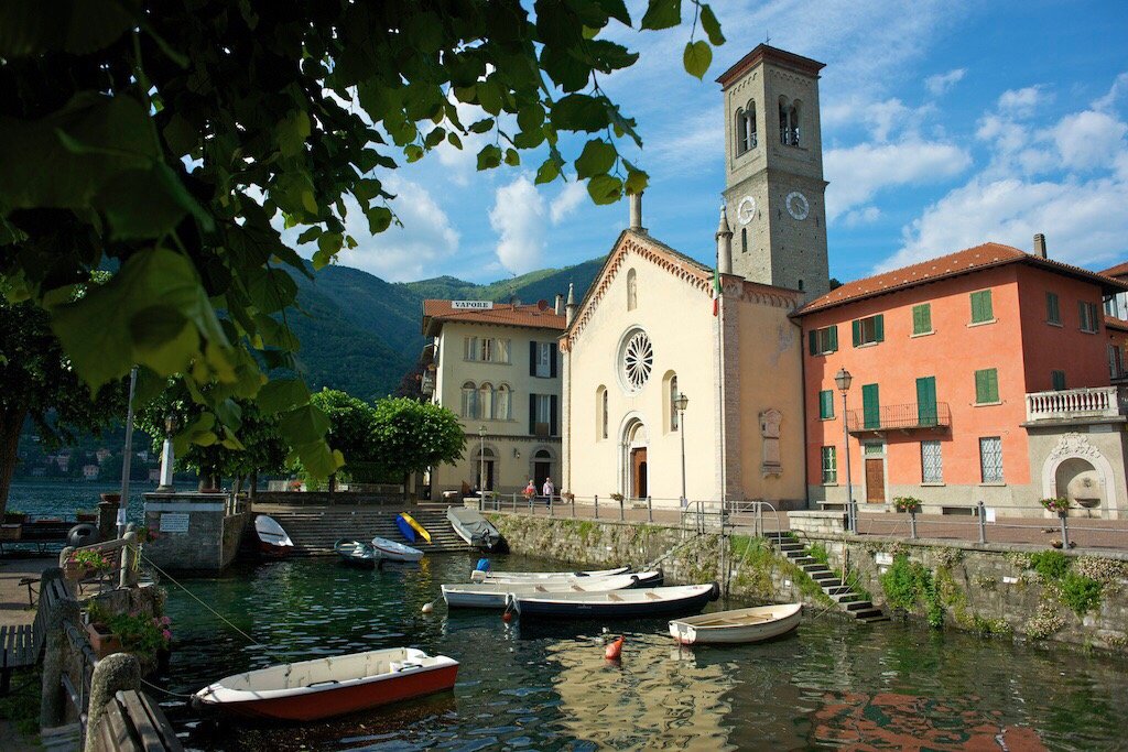Italianway - Torno-泳池