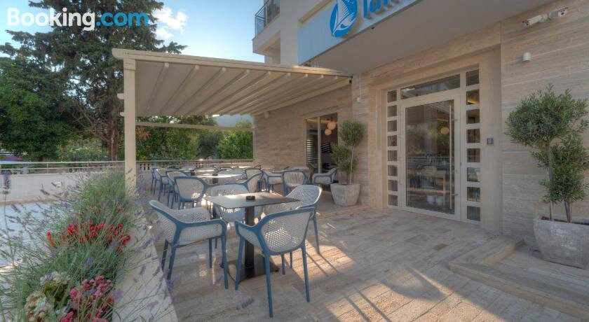 Hotel Idila