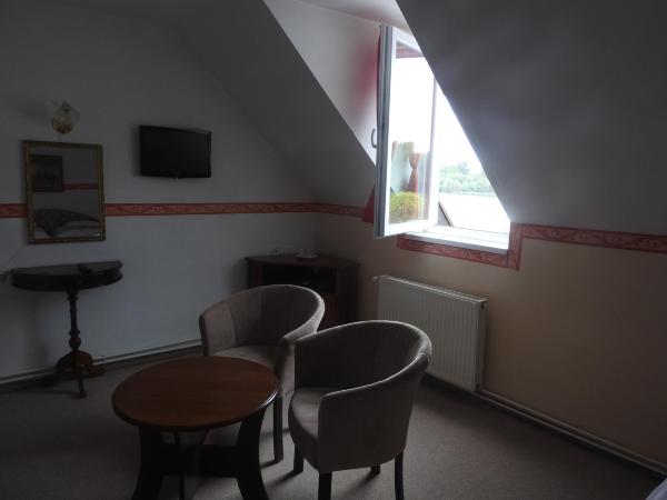 Centrum Hotel & Cafe-官方