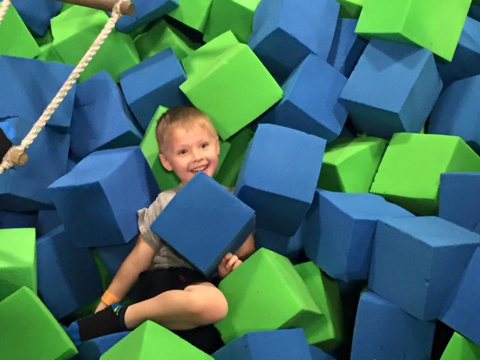 Launching Pad Trampoline Park景点图片