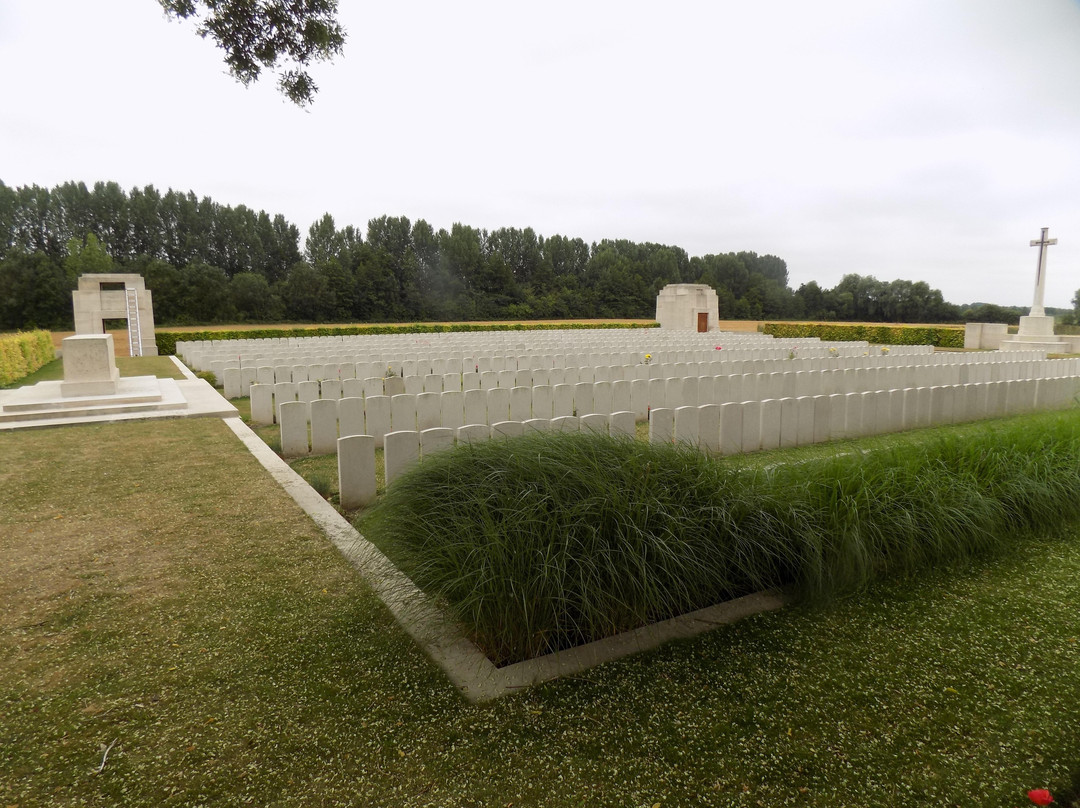 La Neuville British Cemetery, Corbie景点图片