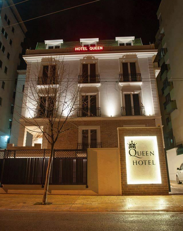 Peze e Vogel酒店住宿-Queen Hotel