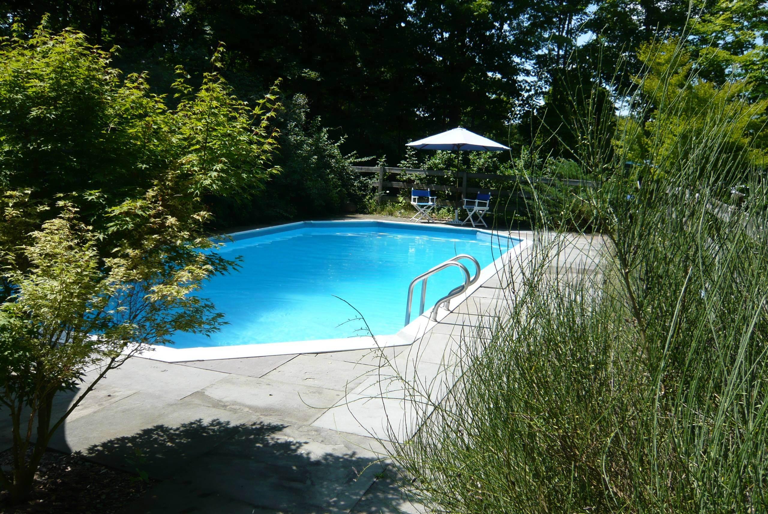 A Little Guest House-官方