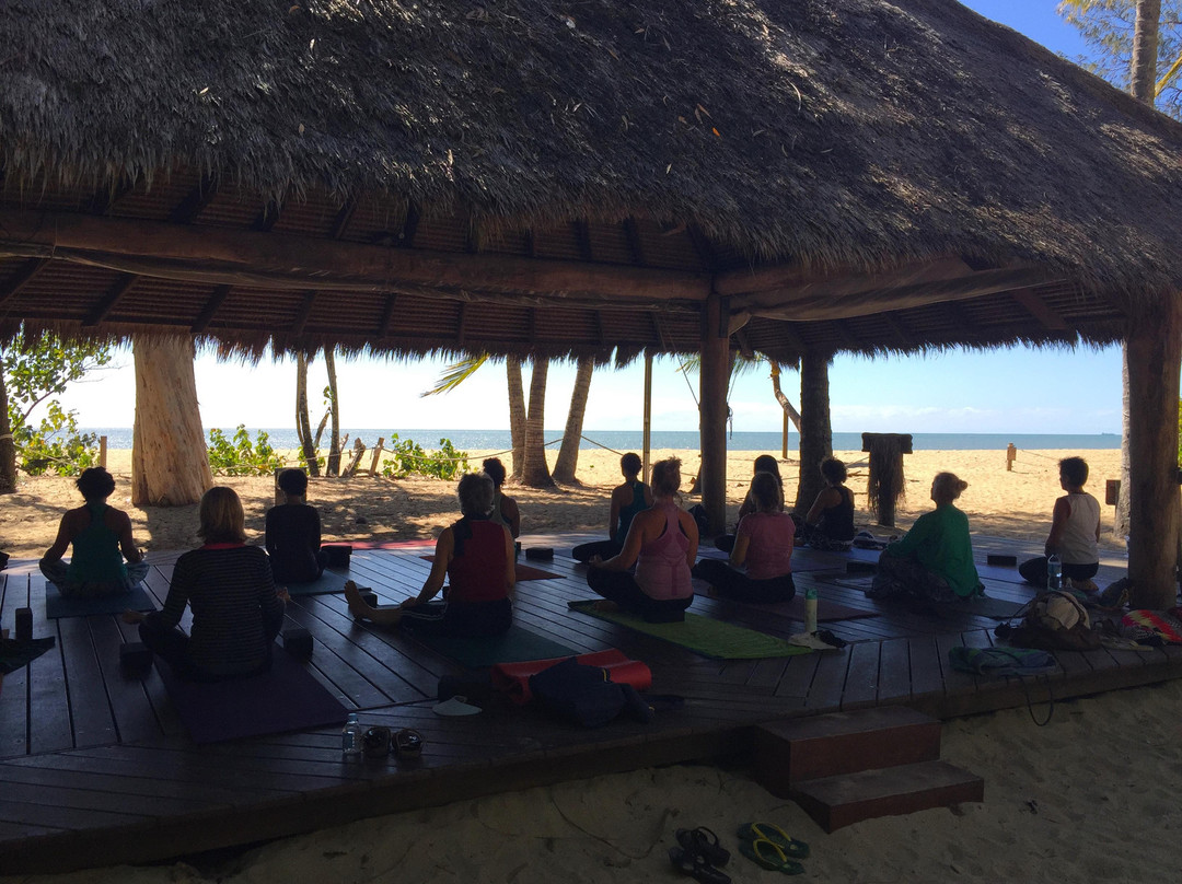 Cairns Beaches Yoga景点图片
