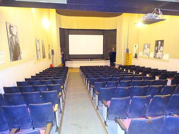 The Historic Earle Theatre景点图片