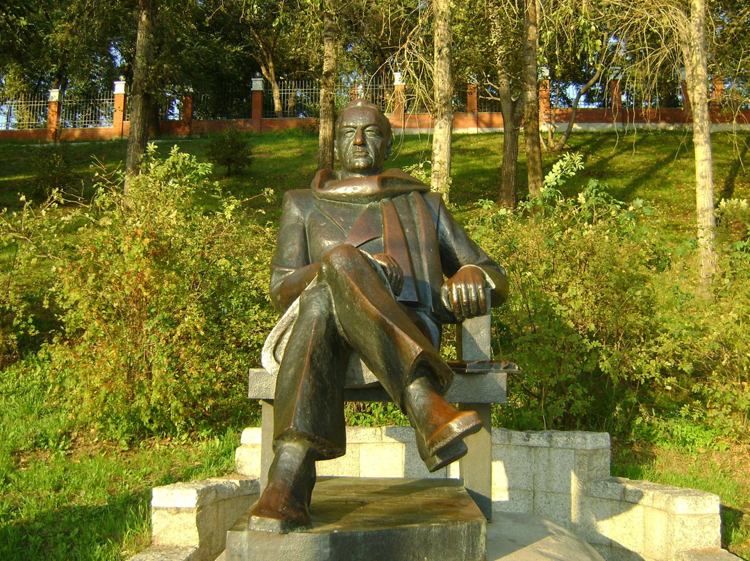 N.P. Zadornov Monument-哈巴罗夫斯克必去景点