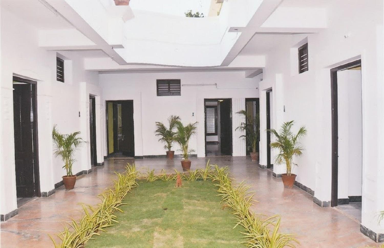 Arunaalaya Residency-官方