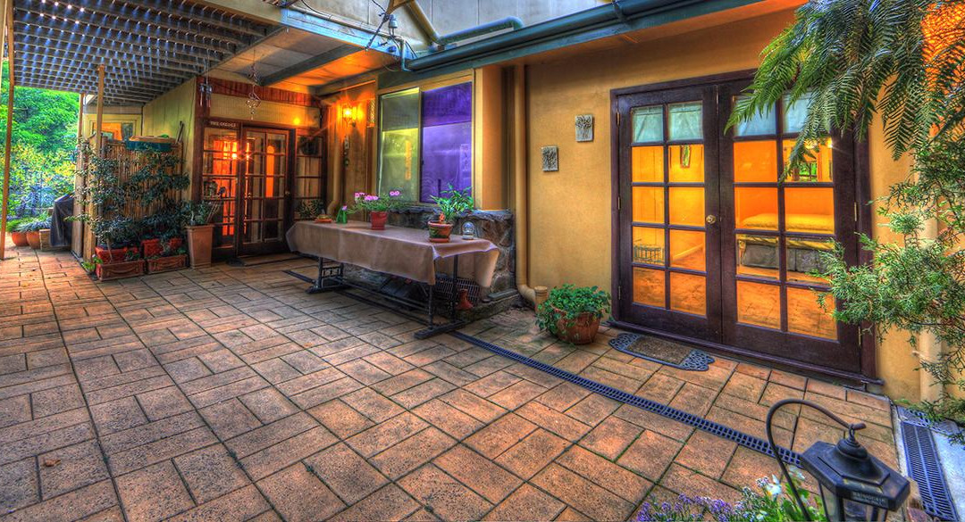 Hillview Oak B&B主图