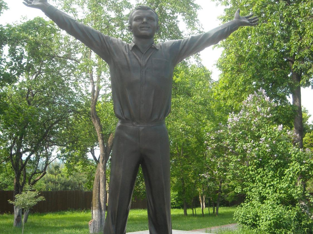 Monument to Yuriy Gagarin景点图片