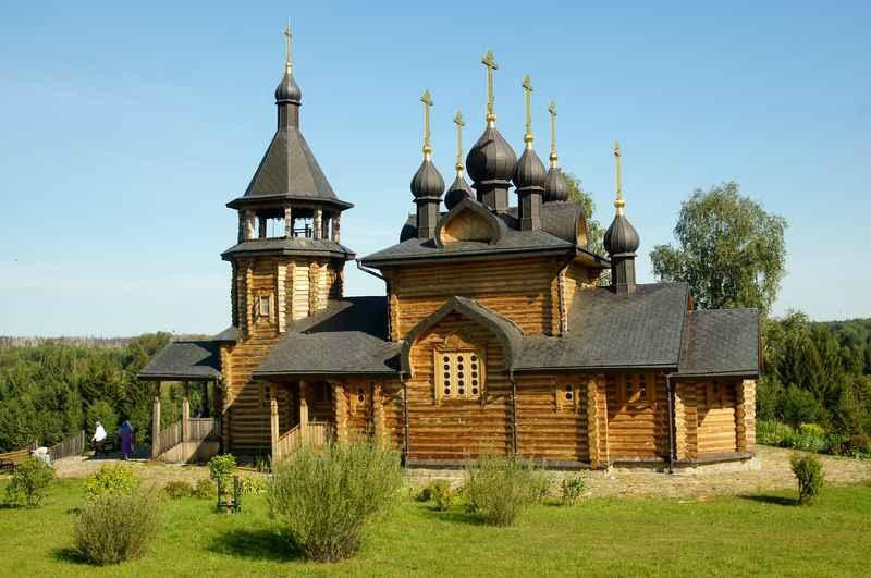 Temple of All Saints Resplendent in the Siberian Land景点图片