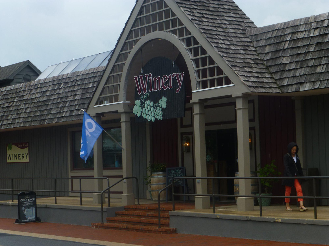 Twin Brook Winery景点图片
