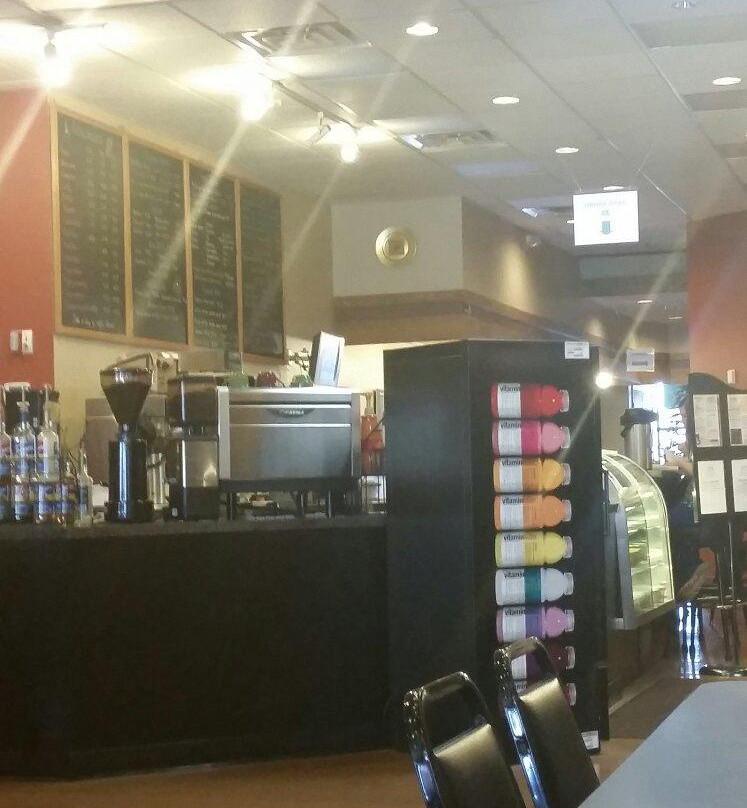 Bryan餐馆和美食-Seasons Coffee & Bistro