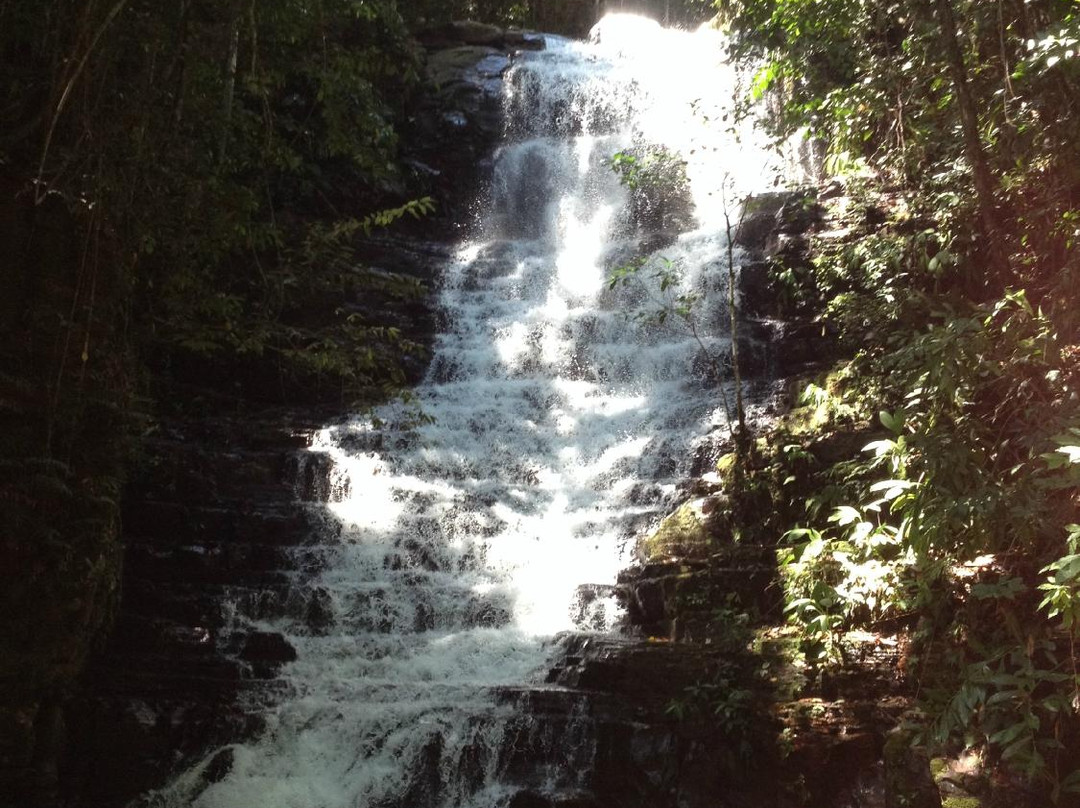 Cascada Velo De la Novia景点图片