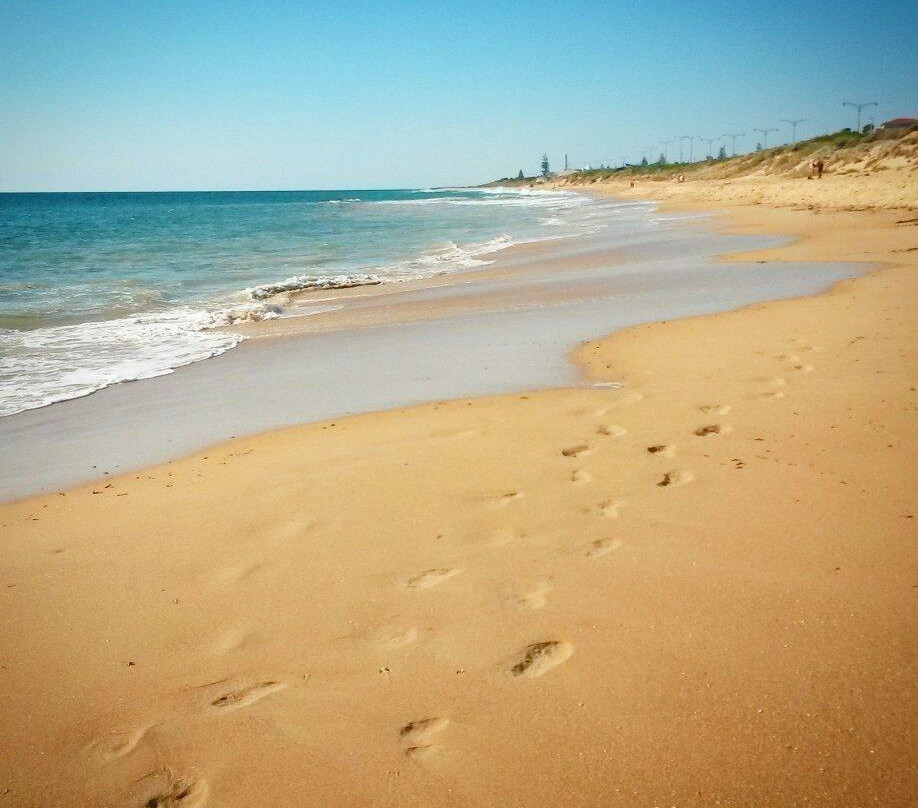 Back Beach-班伯利必去景点
