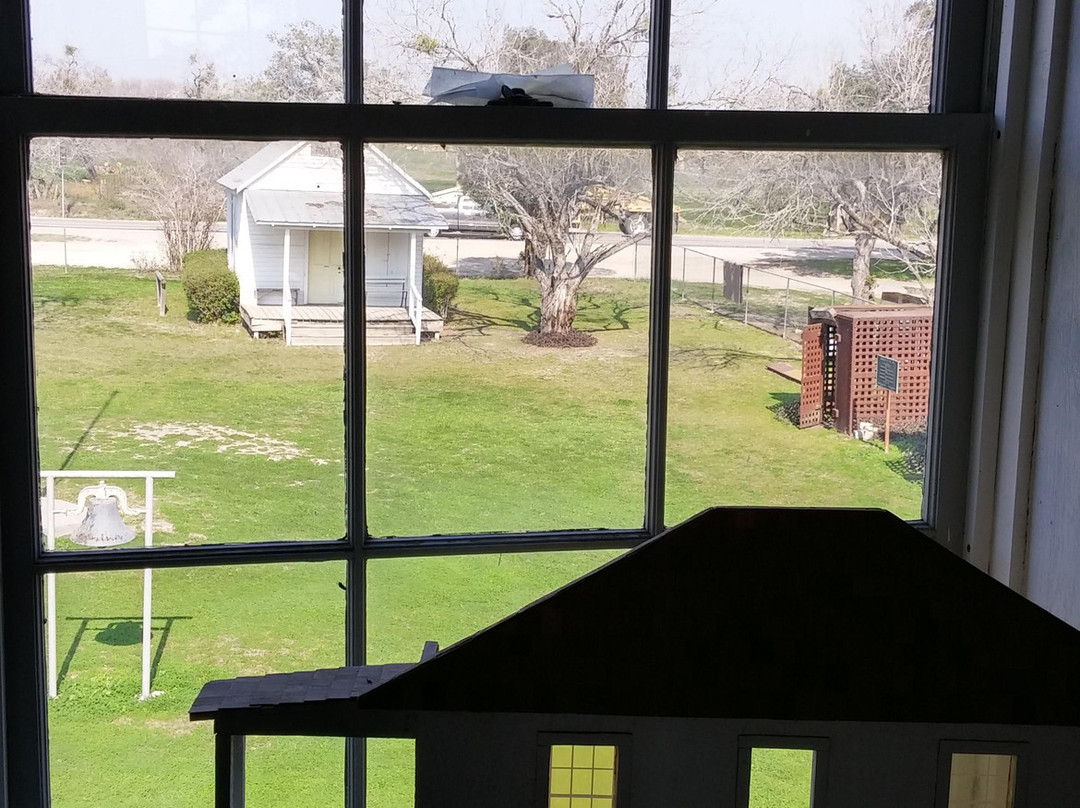 Helena-Karnes City必去景点