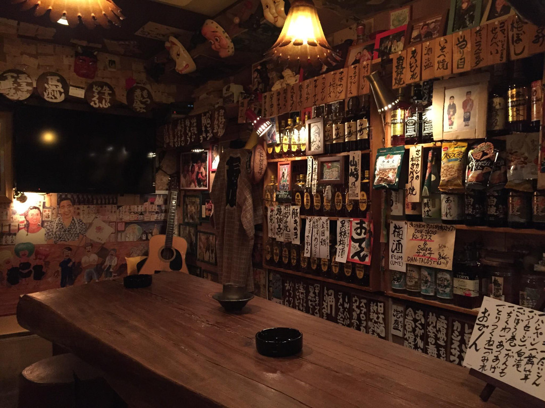 新宿黄金街-Kabukicho必去景点