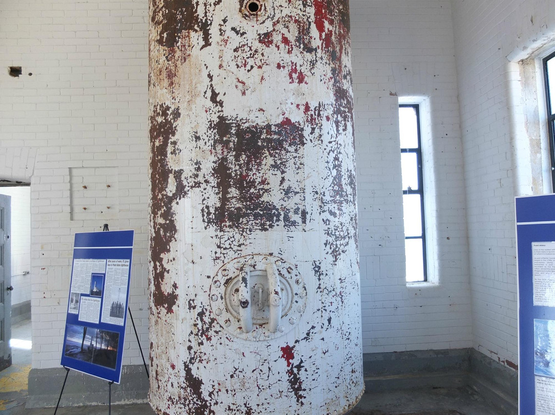 Point Abino Lighthouse景点图片