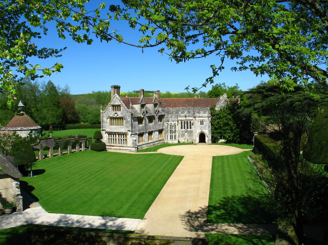 Athelhampton House and Gardens景点图片
